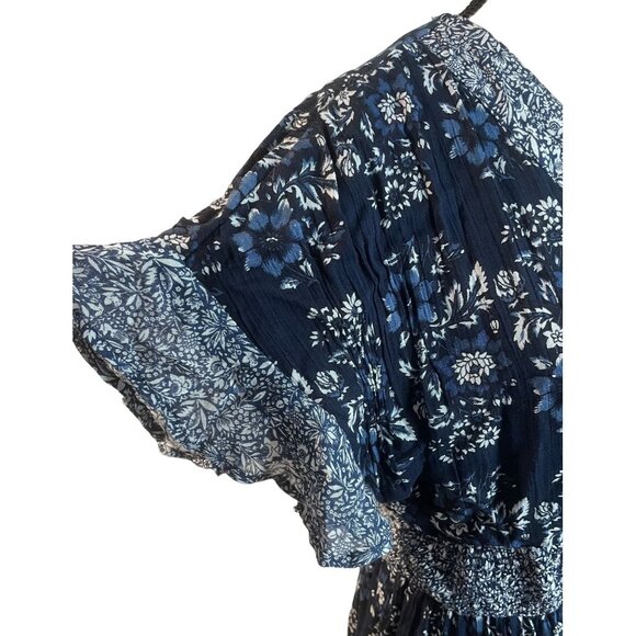 Bohemian Floral Midi Dress With Smocked Waist & Ruffled Sleeves  Size Medium - Picture 7 of 15